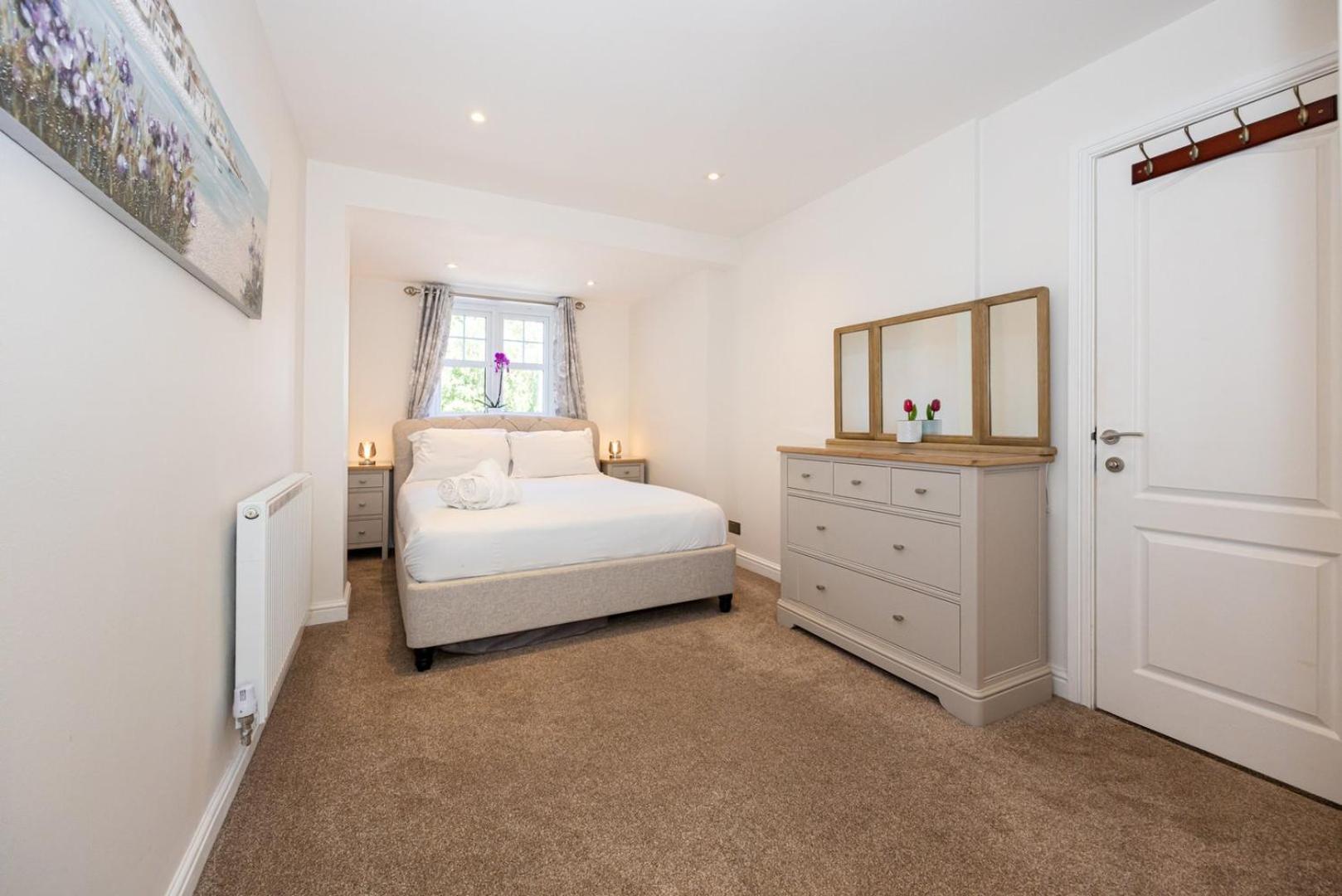Guestready - A Haven By The River Manchester Exterior foto